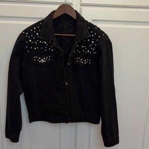 Perfect denim jacket 🖤 medium NWOT